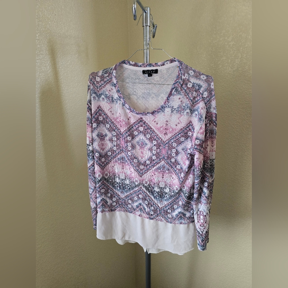 Kiara Long Sleeve Pullover Blouse